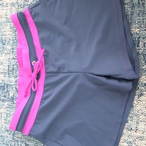 Free Country swim shorts EUC size medium.